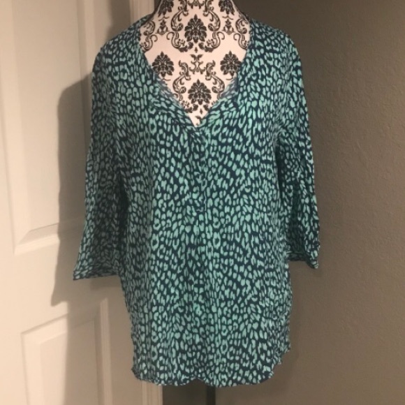Patterned Tunic - Picture 2 of 4